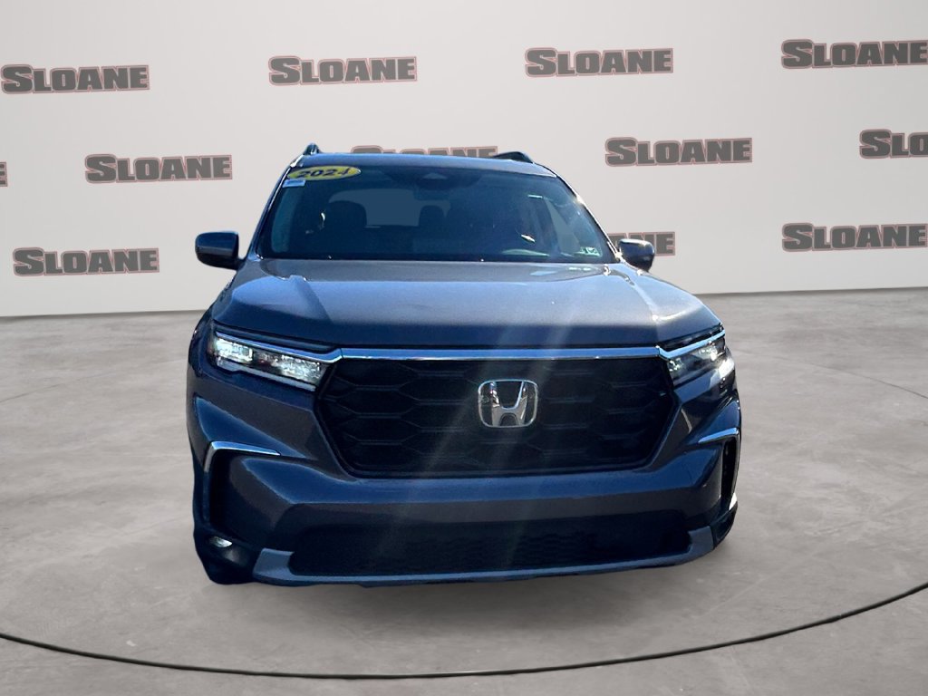 Certified 2024 Honda Pilot Touring image 8