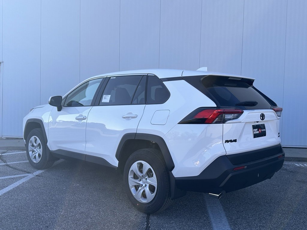 New 2025 Toyota RAV4 LE image 3