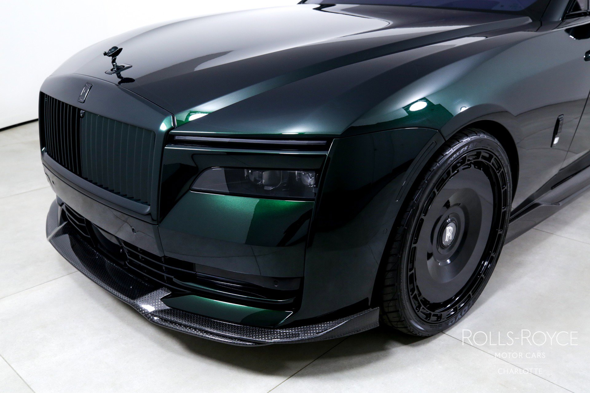 Used 2024 Rolls-Royce Spectre w/ Spectre Launch Package image 39