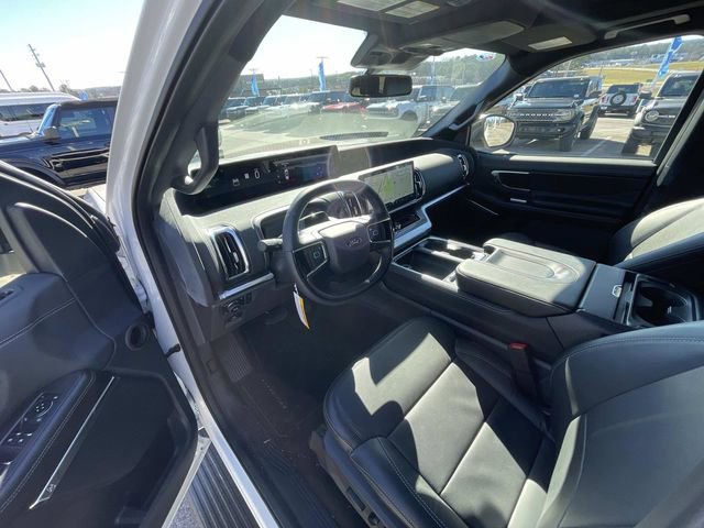 New 2025 Ford Expedition Max Platinum w/ Stealth Appearance Package image 7