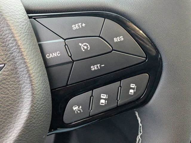 New 2026 Chrysler Pacifica Select w/ S Appearance Package image 16