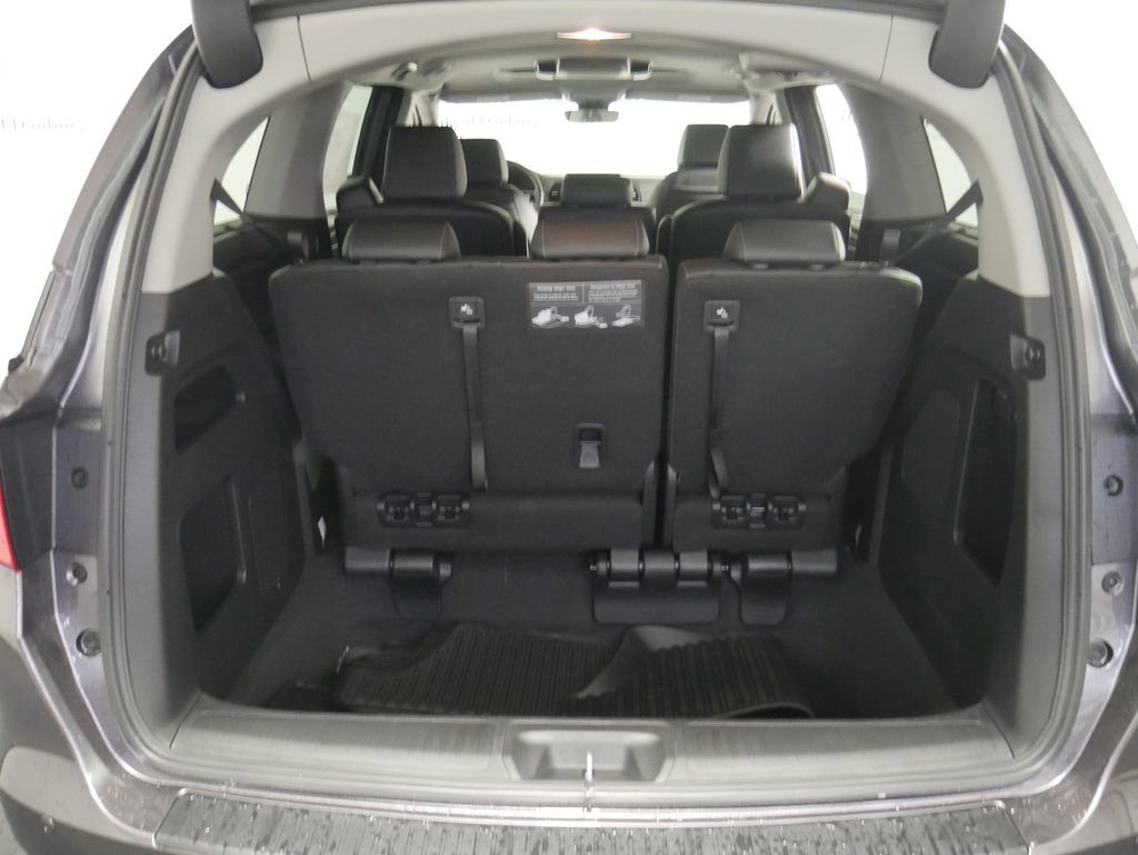 New 2026 Honda Odyssey Touring image 7