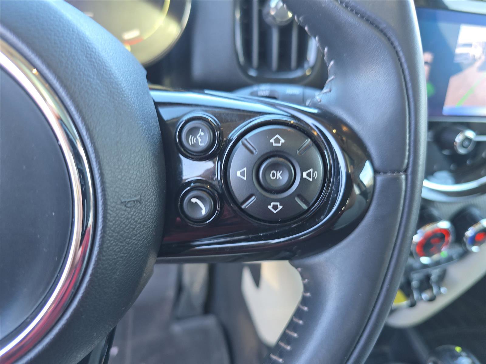 Used 2021 MINI Cooper Countryman SE w/ Premium Package image 31