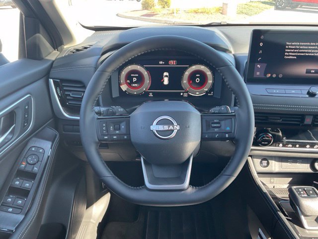 New 2026 Nissan Rogue Platinum AWD/4WD image 17