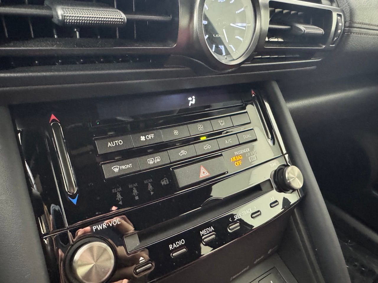 Used 2023 Lexus IS 300 w/ Comfort Package RWD image 24