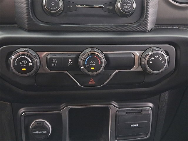 Used 2021 Jeep Wrangler Sport image 15