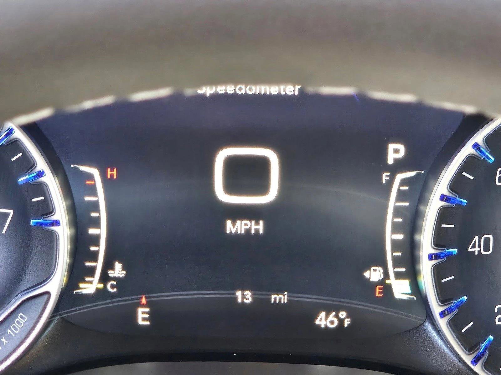 New 2026 Chrysler Pacifica Select w/ S Appearance Package FWD image 15
