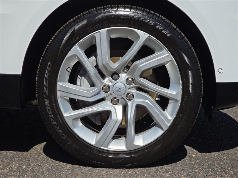 Used 2019 Land Rover Range Rover Sport HSE AWD/4WD image 39