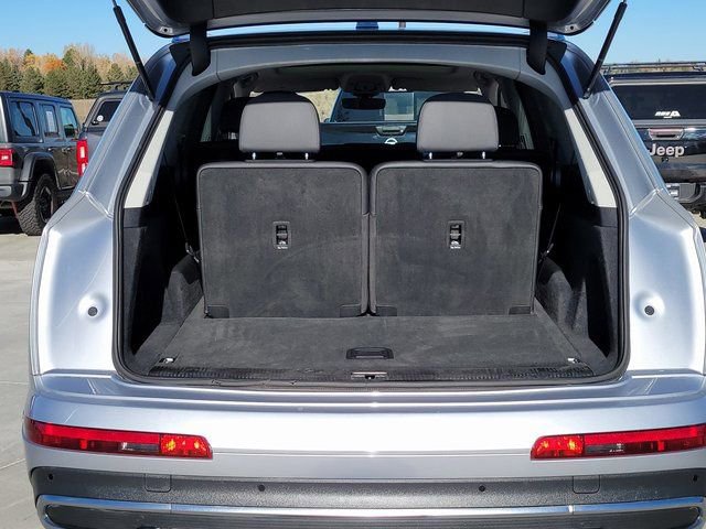 Used 2022 Audi Q7 3.0T Premium Plus AWD/4WD image 17