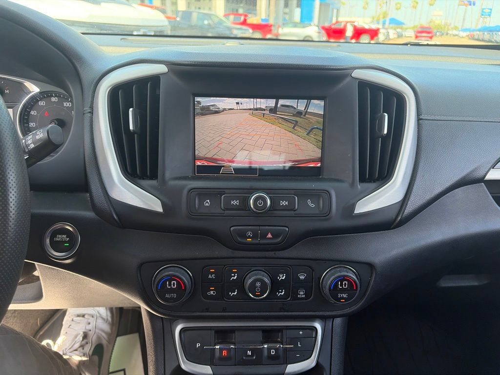 Used 2024 GMC Terrain SLE FWD image 12