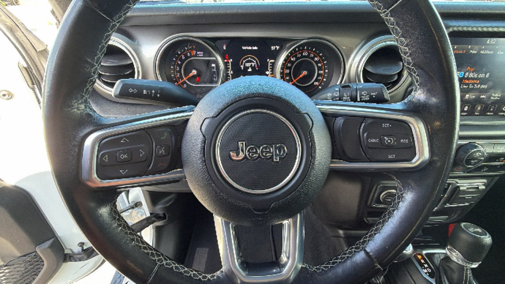 Used 2020 Jeep Wrangler Unlimited Sahara AWD/4WD image 18