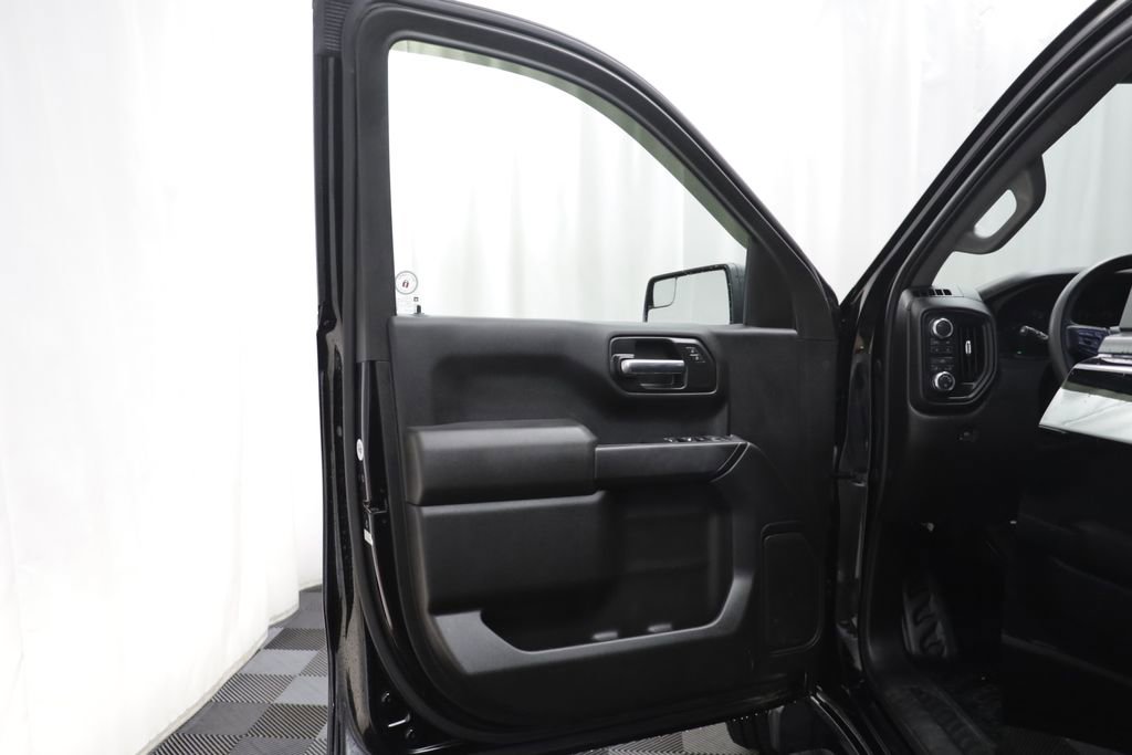 Used 2024 GMC Sierra 1500 Pro w/ Pro Value Package AWD/4WD image 4