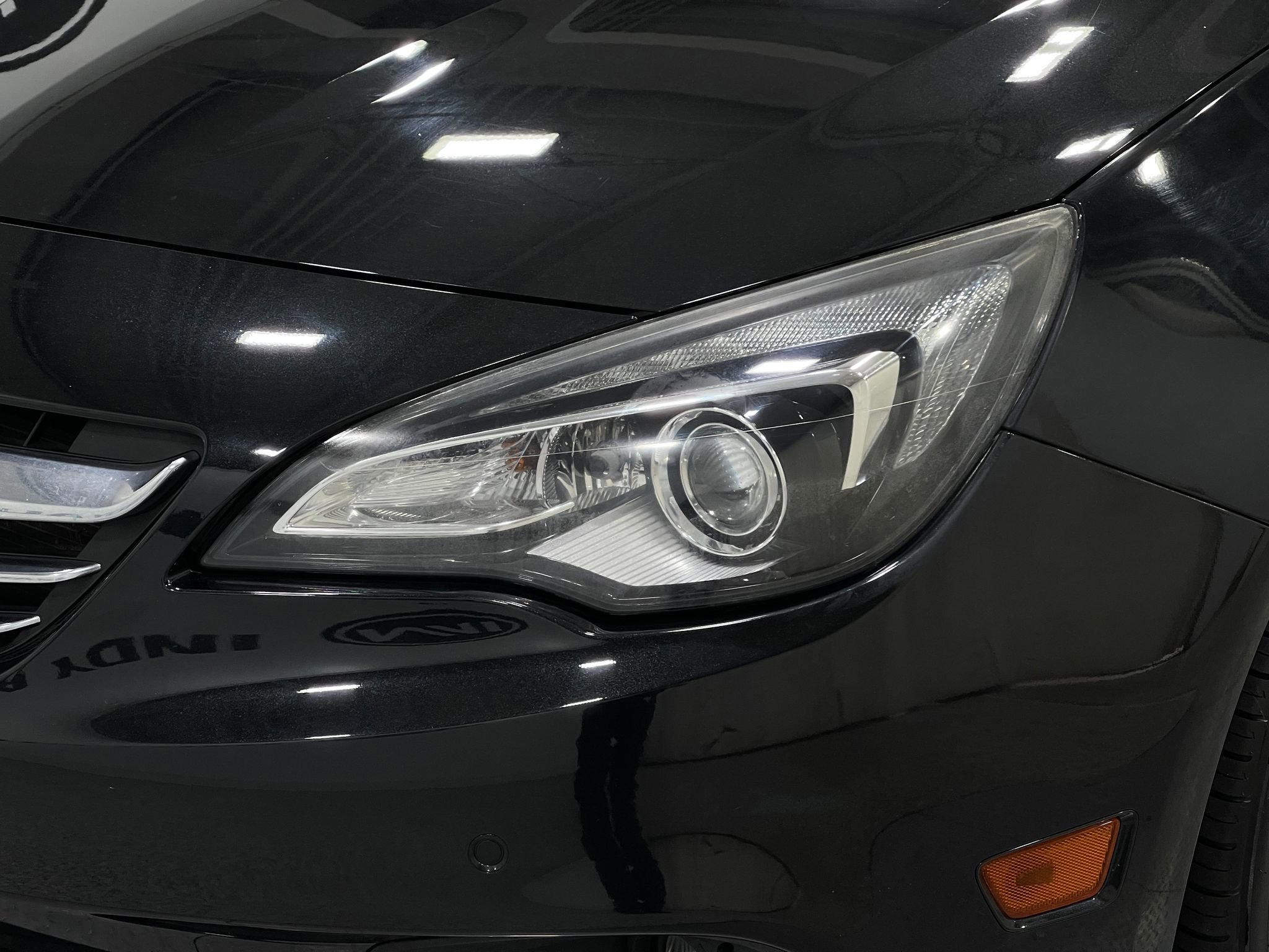 Used 2016 Buick Cascada Premium image 30