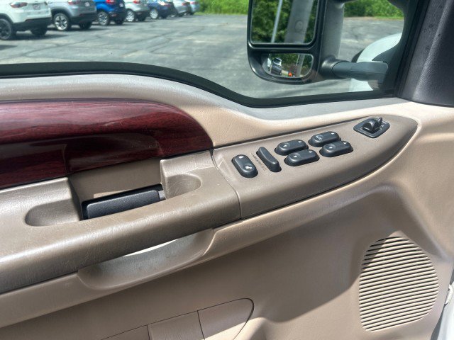 Used 2004 Ford Excursion Eddie Bauer AWD/4WD image 10