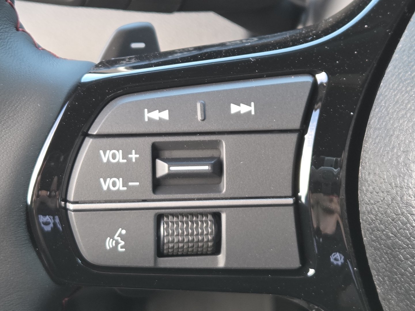 New 2026 Honda Pilot Black Edition image 32