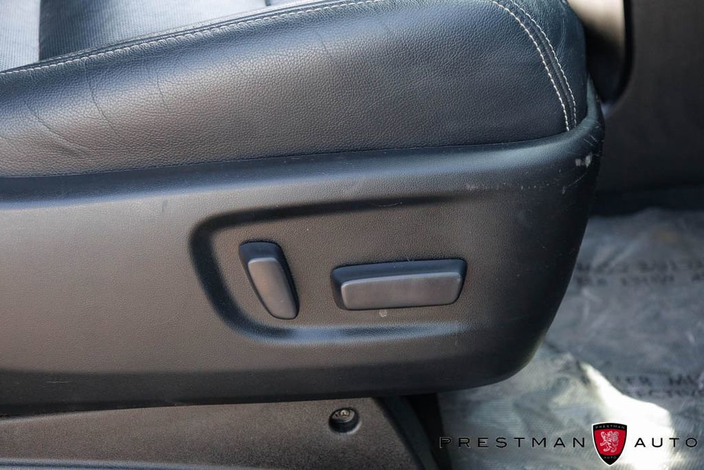 Used 2020 Toyota Sienna SE FWD image 23