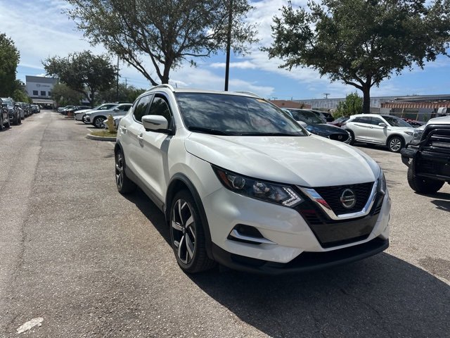 Used 2022 Nissan Rogue Sport SL image 5