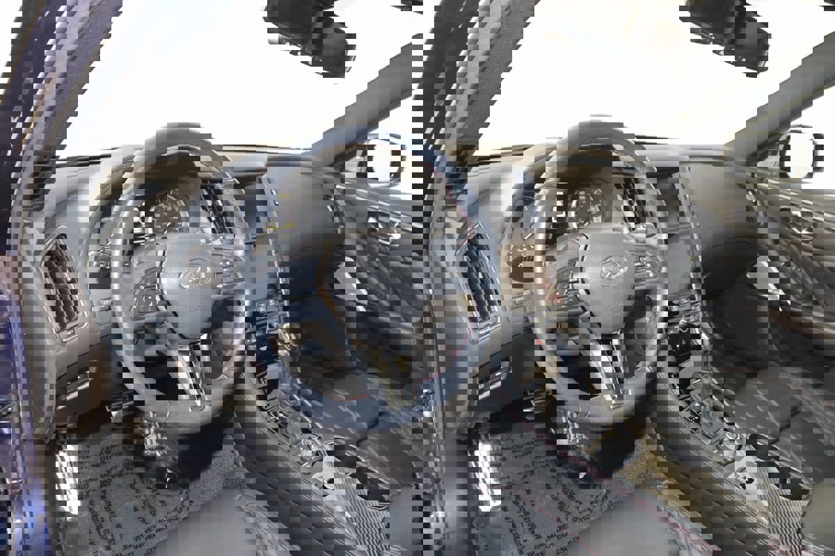 Used 2024 INFINITI Q50 Red Sport 400 image 28