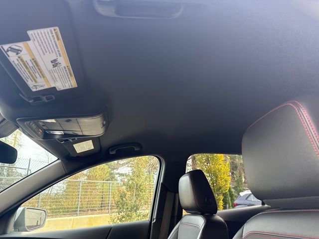 Used 2022 Chevrolet Equinox RS image 21