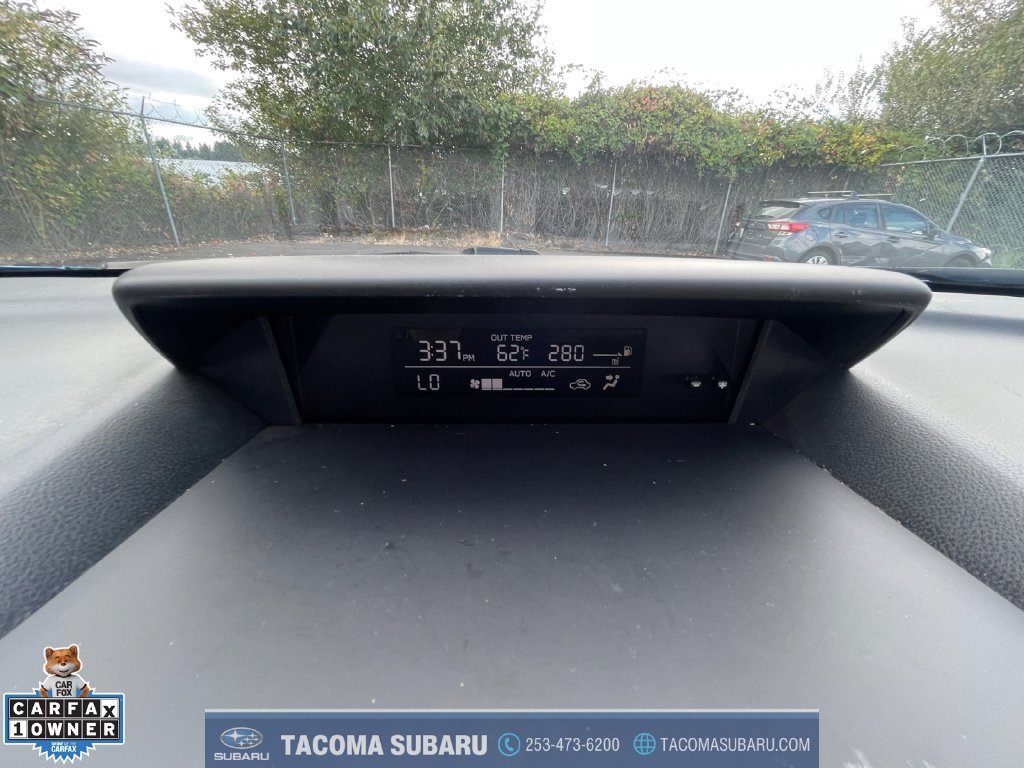 Used 2020 Subaru Crosstrek 2.0i Premium AWD/4WD image 23