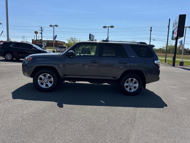 Used 2021 Toyota 4Runner SR5 RWD image 7