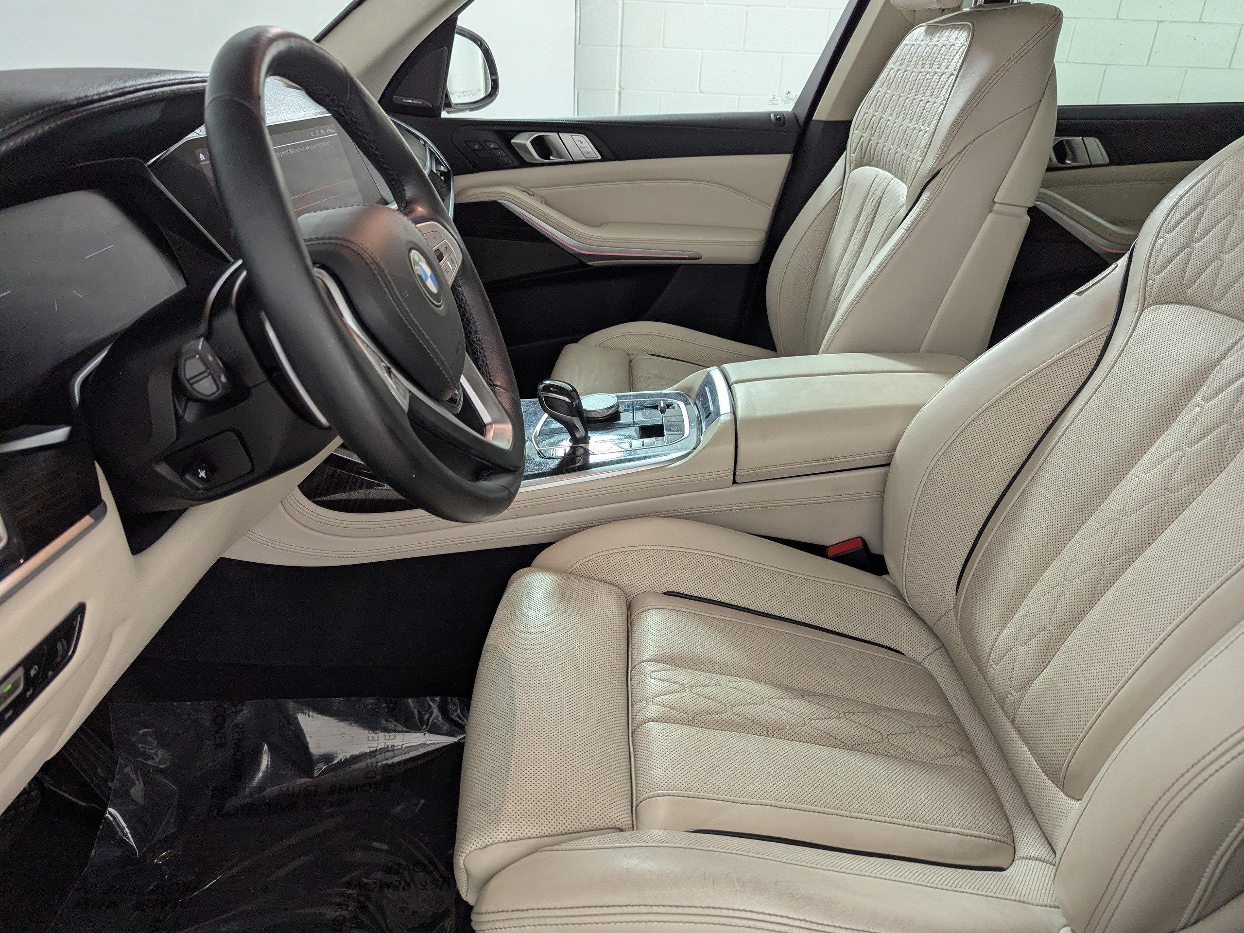 Used 2020 BMW X7 xDrive40i w/ Premium Package AWD/4WD image 18