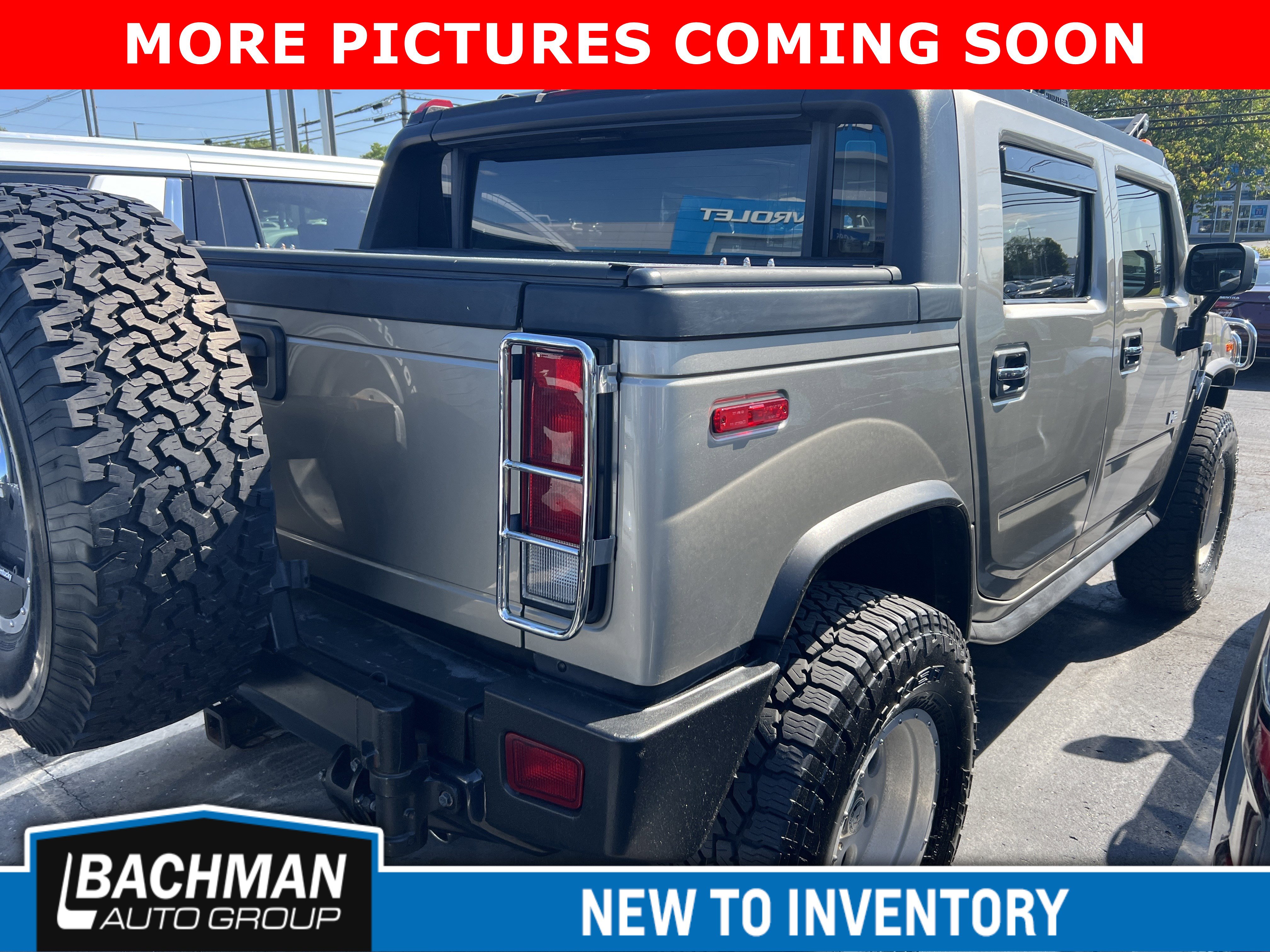 Used 2005 HUMMER H2 SUT w/ Preferred Equipment Group AWD/4WD image 6