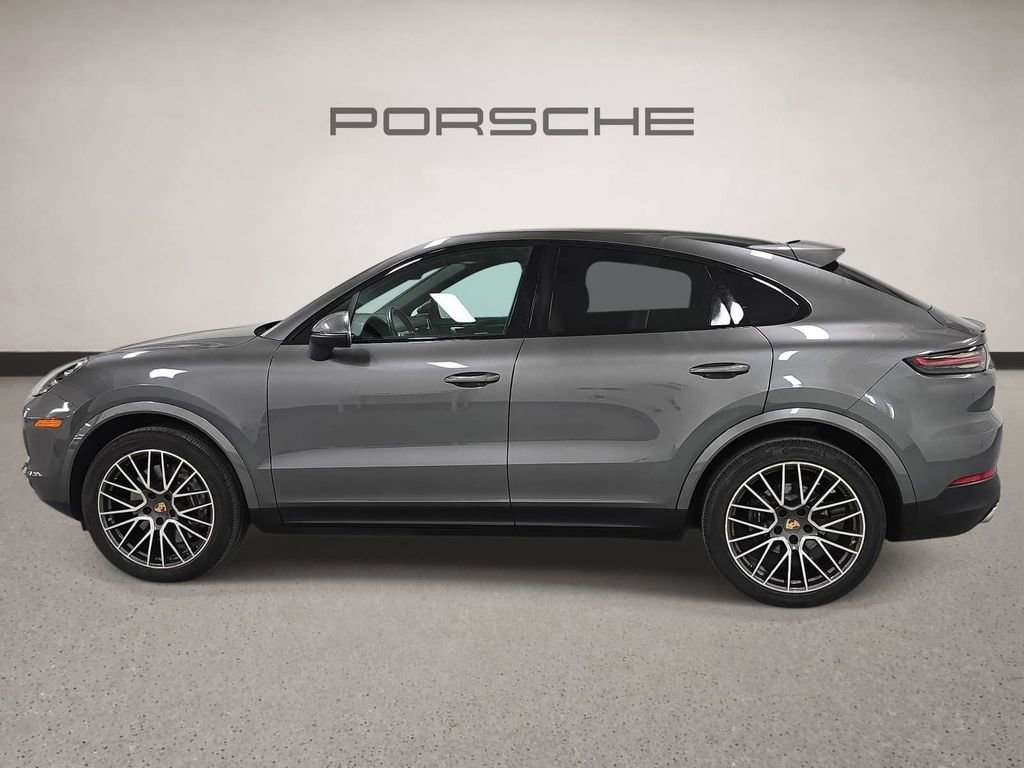 Certified 2021 Porsche Cayenne Coupe AWD/4WD image 2