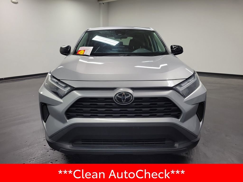 Used 2023 Toyota RAV4 LE image 3