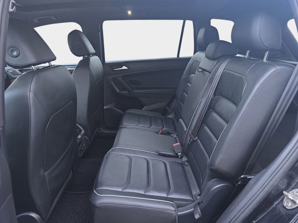 Used 2019 Volkswagen Tiguan S image 14