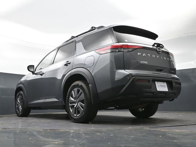 Used 2023 Nissan Pathfinder SV image 40