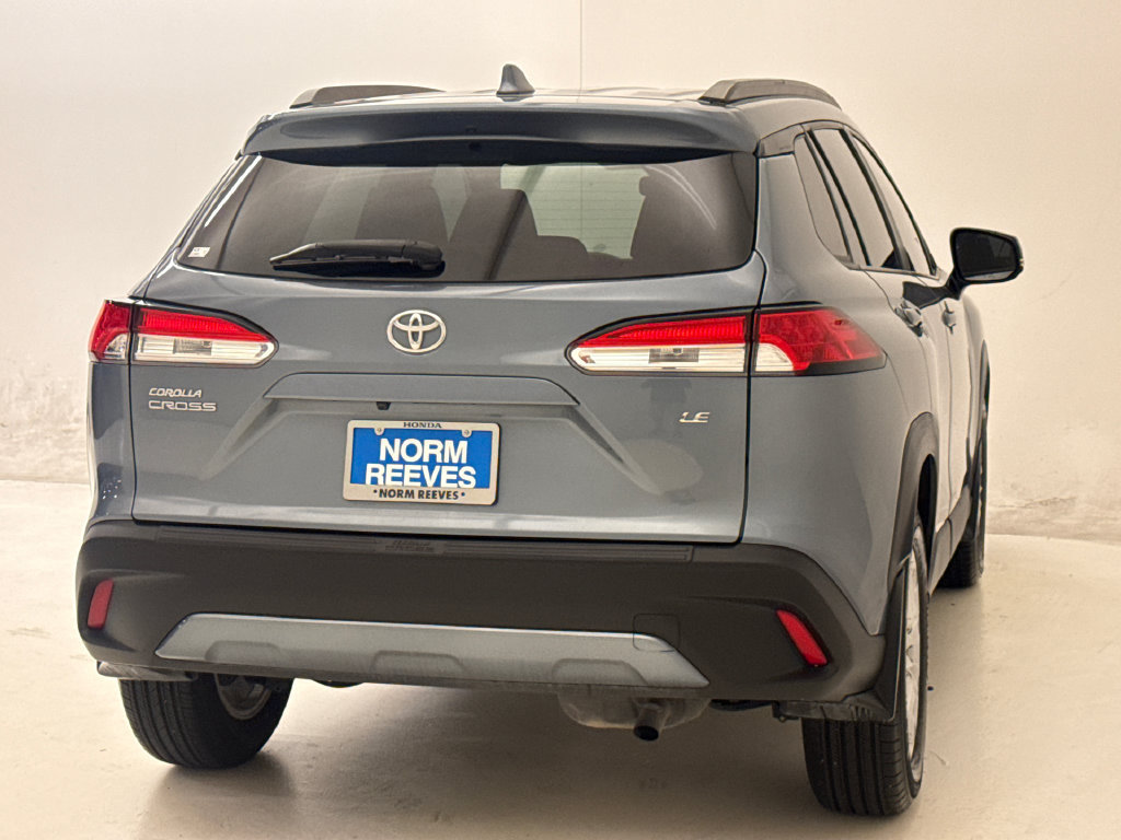 Used 2023 Toyota Corolla Cross LE FWD image 9