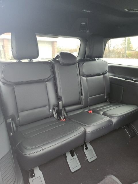 New 2025 Ford Expedition Platinum w/ Stealth Performance Package image 20