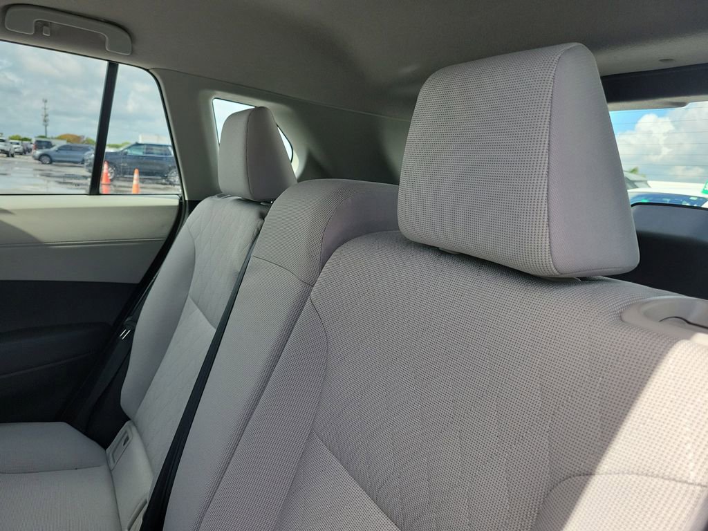 Used 2024 Toyota Corolla Cross L FWD image 11