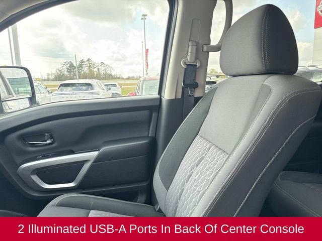 Used 2024 Nissan Titan SV w/ SV Convenience Package image 21