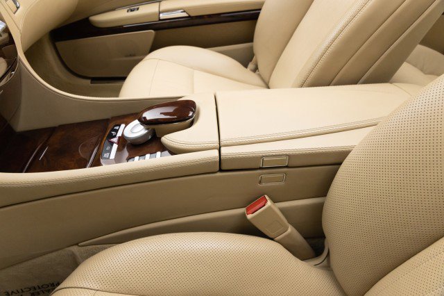 Used 2007 Mercedes-Benz CL 600 image 32