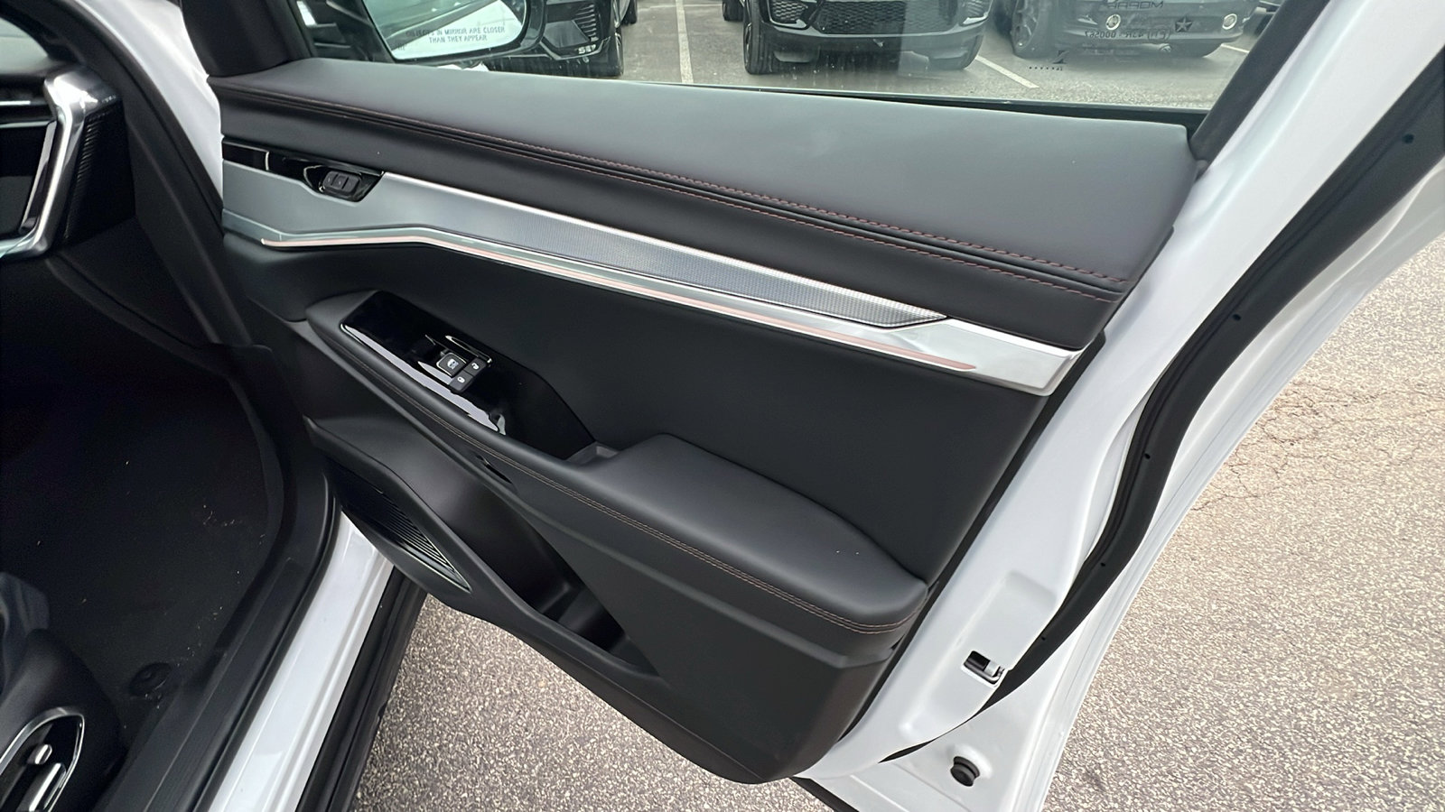 Used 2024 Jeep Wagoneer Launch Edition image 20