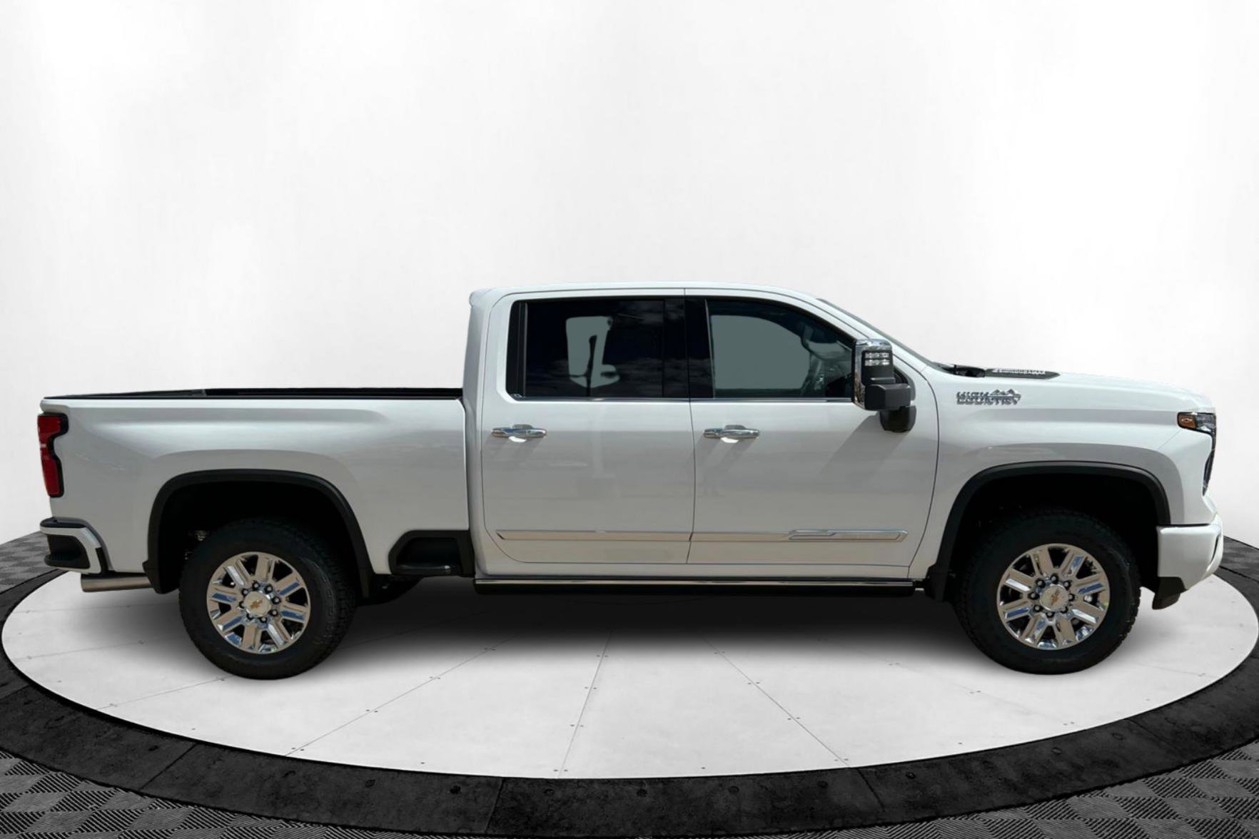 New 2026 Chevrolet Silverado 2500 High Country w/ Technology Package image 7