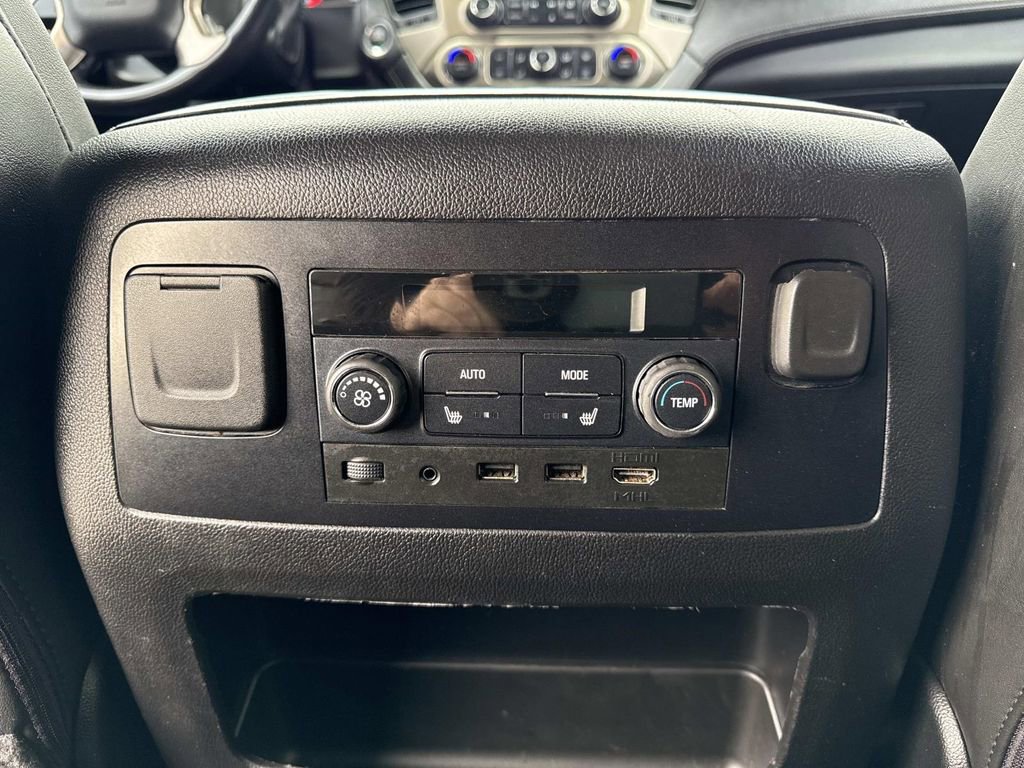 Used 2020 GMC Yukon Denali w/ Denali Ultimate Package image 25