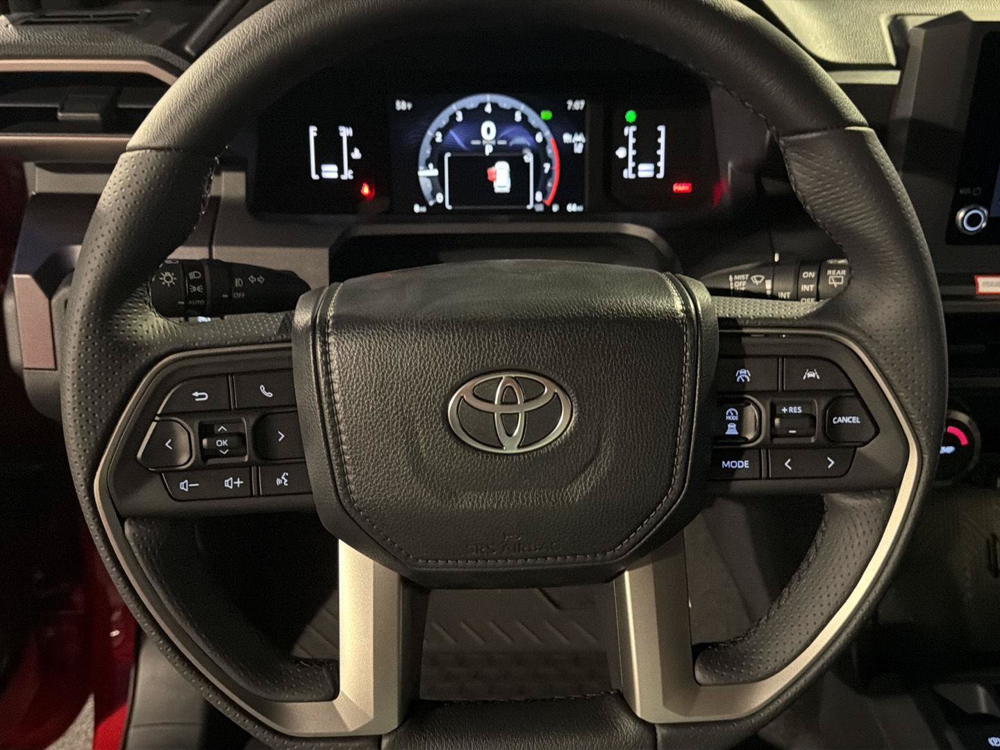 New 2026 Toyota 4Runner SR5 AWD/4WD image 21