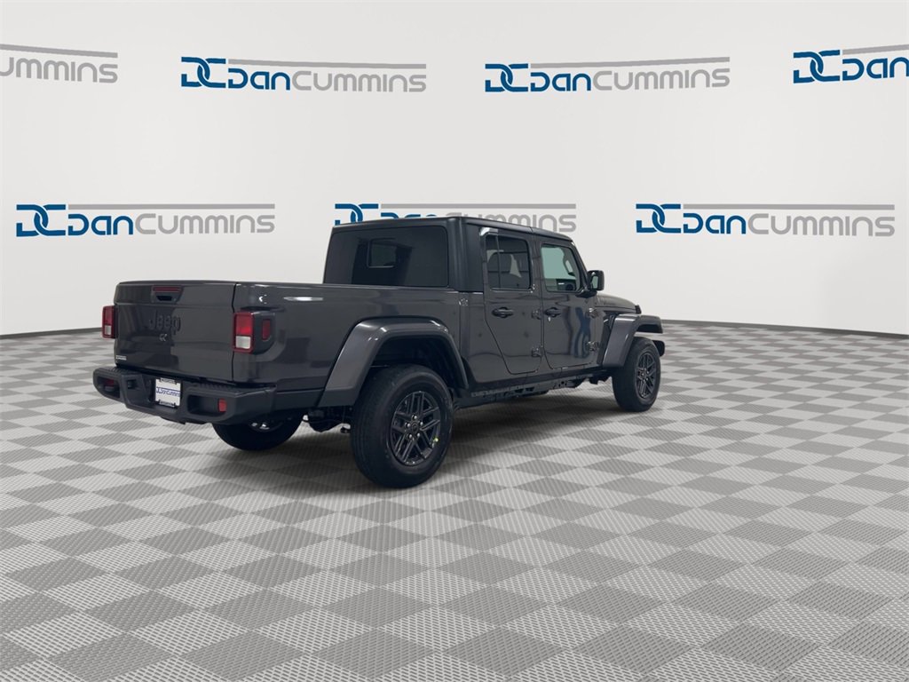 New 2026 Jeep Gladiator Sport image 8