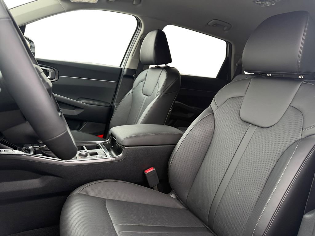 New 2026 Kia Sorento EX image 9