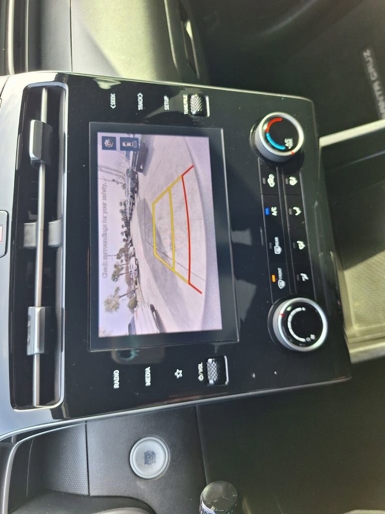 Used 2022 Hyundai Santa Cruz SEL image 15