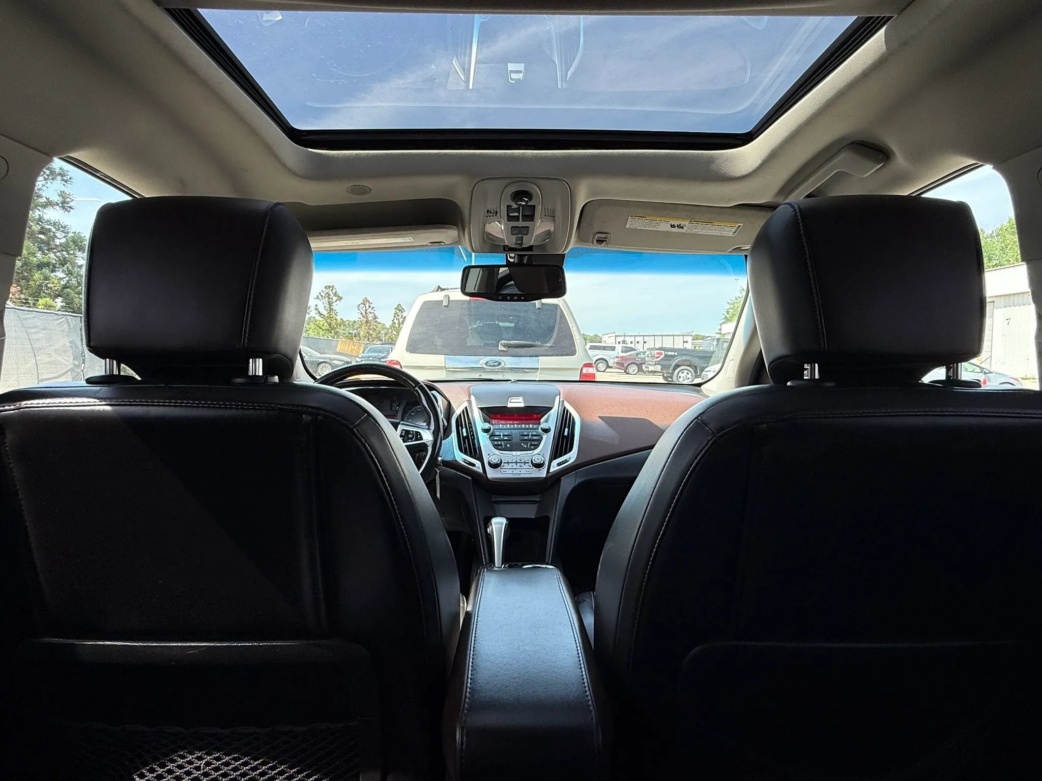 Used 2011 GMC Terrain SLT FWD image 23