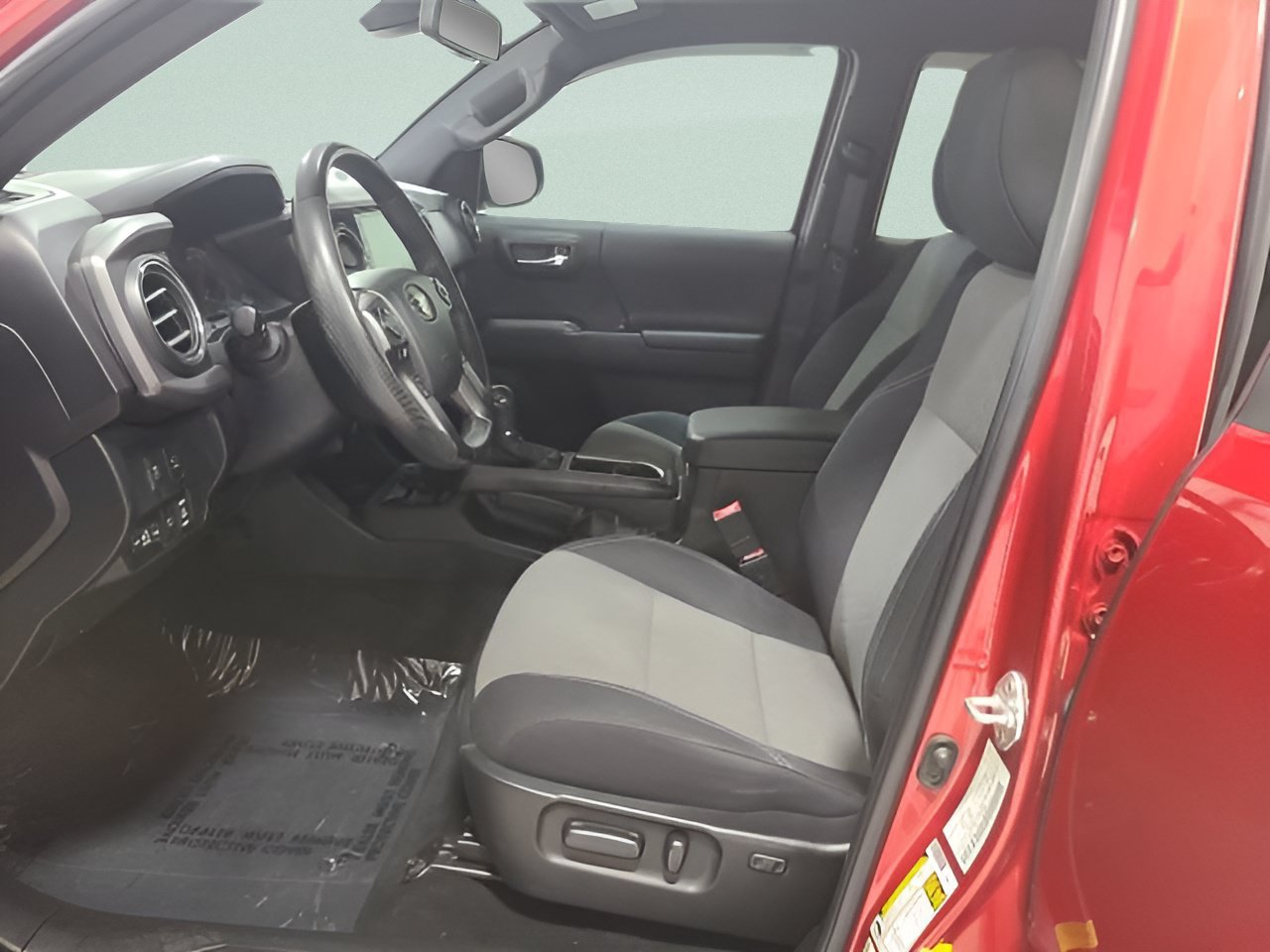 Used 2023 Toyota Tacoma TRD Sport w/ Advanced Technology Package AWD/4WD image 18