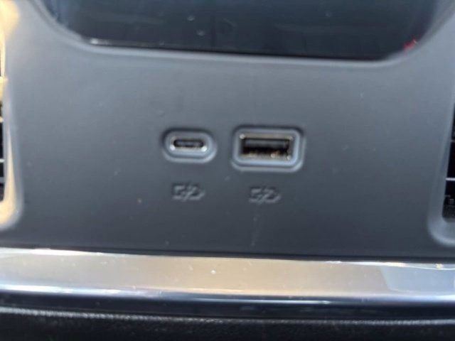 Used 2025 GMC Sierra 1500 Elevation AWD/4WD image 46