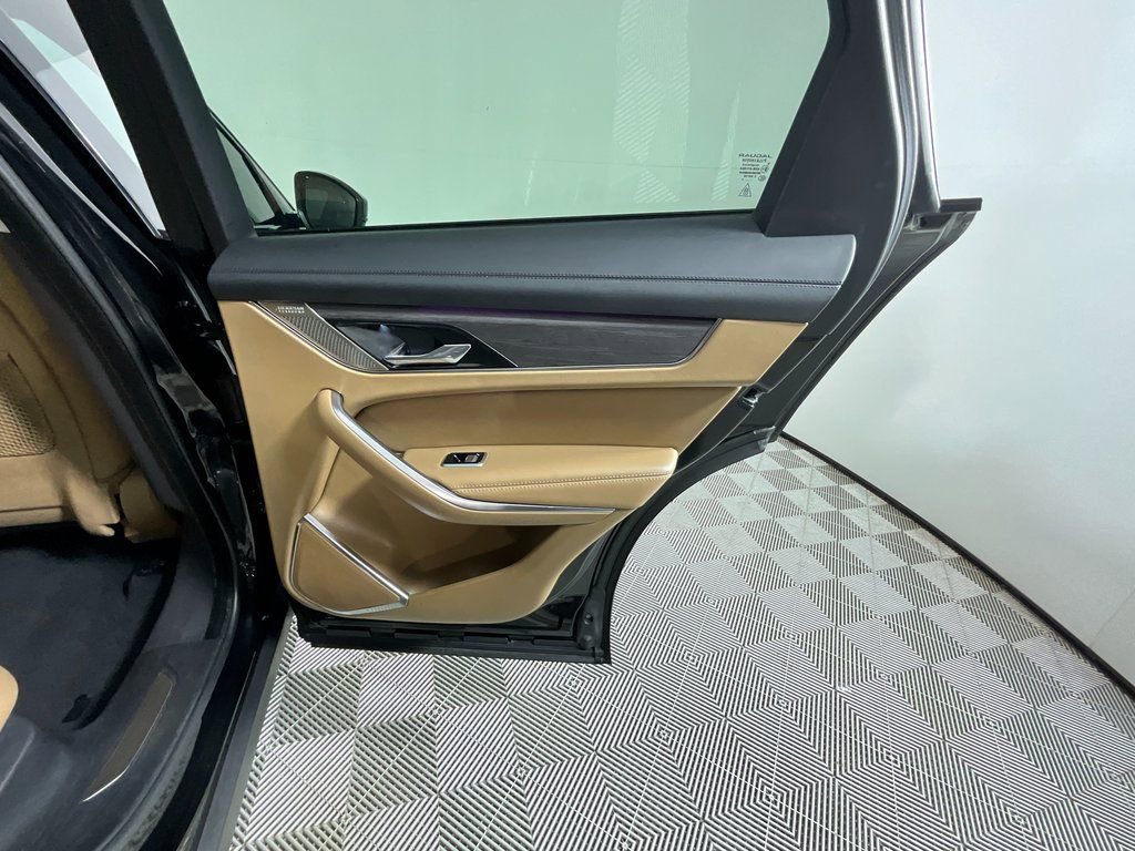 Used 2022 Jaguar F-PACE S image 25