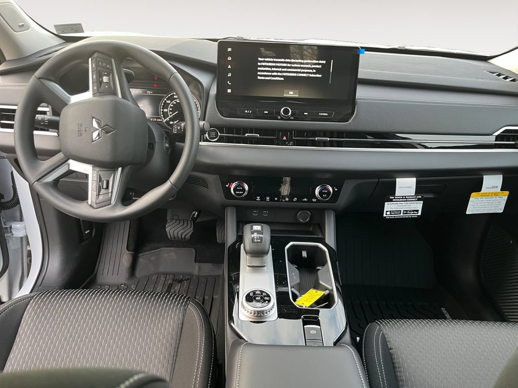 New 2026 Mitsubishi Outlander ES AWD/4WD image 10