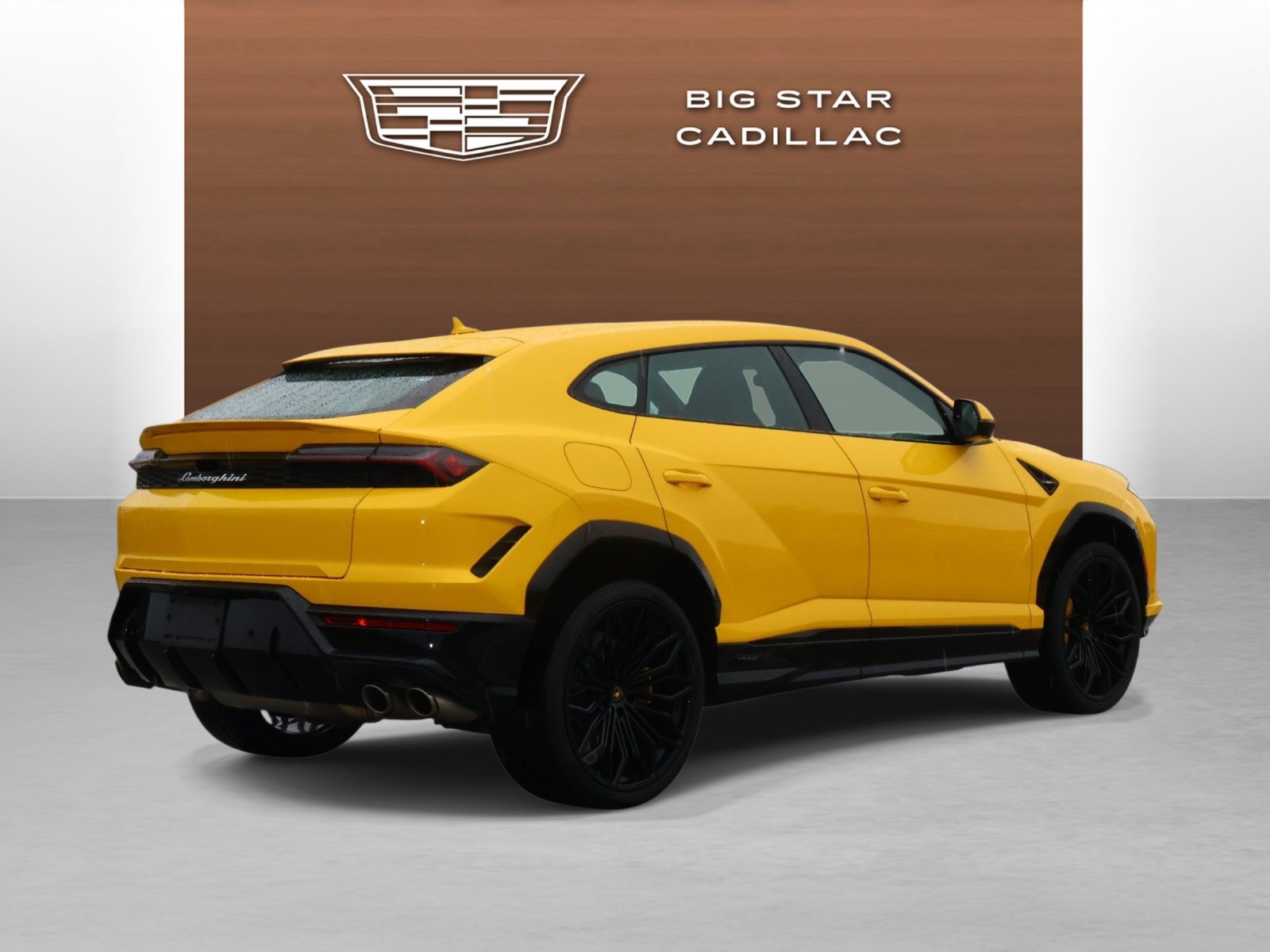 Used 2025 Lamborghini Urus SE AWD/4WD image 5