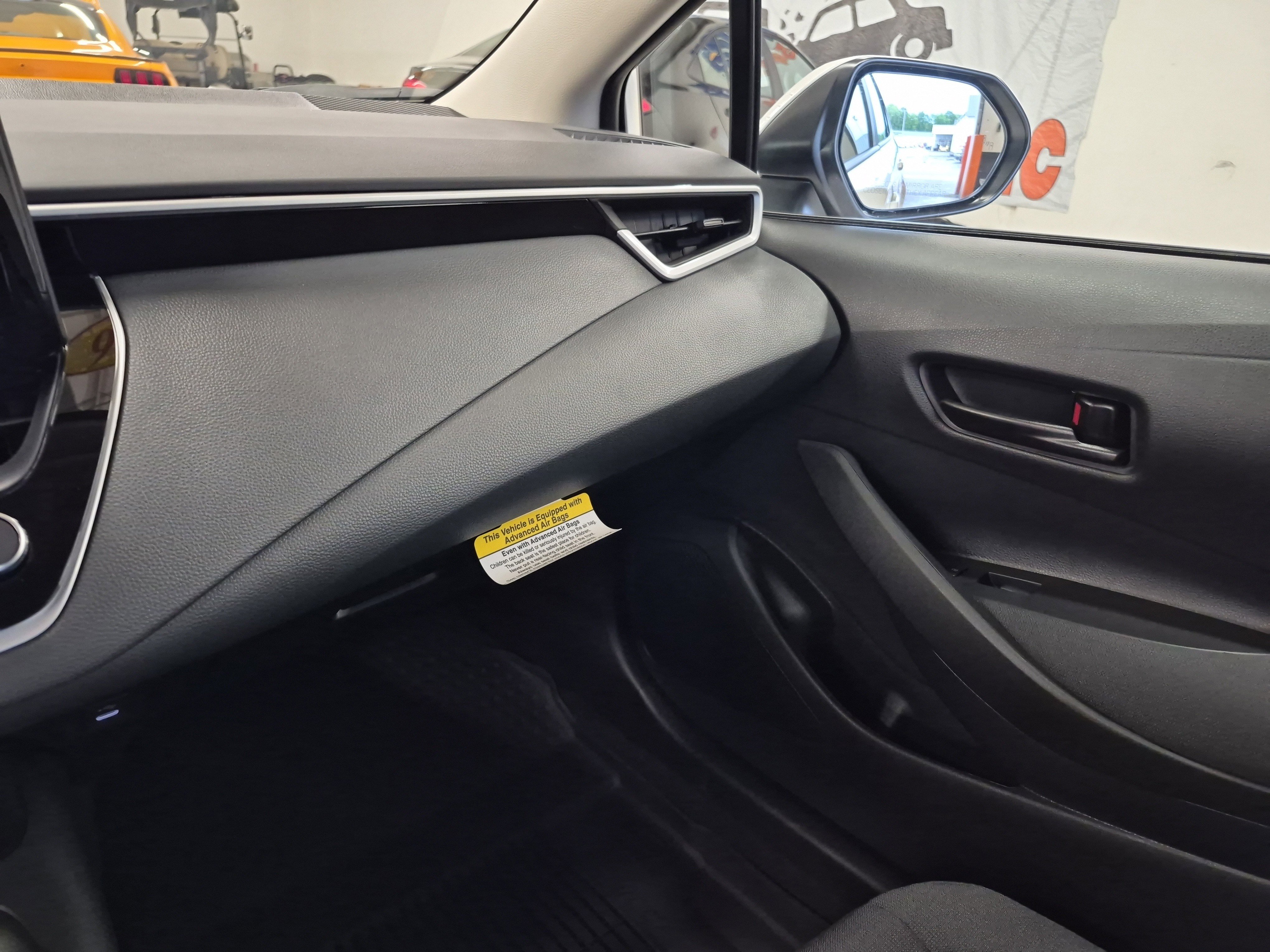 Used 2026 Toyota Corolla LE FWD image 18